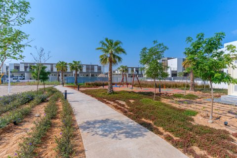 Villa til salgs i Mohammed Bin Rashid City, Dubai, Emiratene 4 soverom, 187 kvm Nr. 707971 - Foto 3