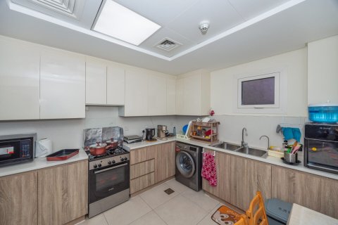 Lakás itt: Mirdif, Dubai, EAE, 3 hálószoba, 169 m², azonosító: 707972 - fénykép 11
