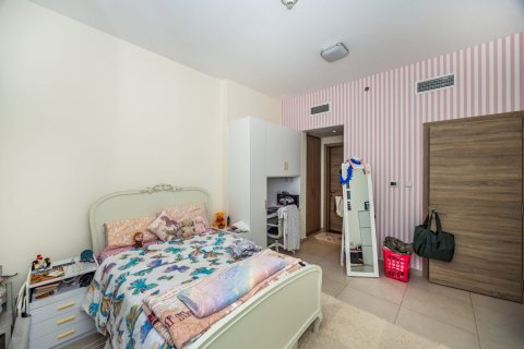 Lakás itt: Mirdif, Dubai, EAE, 3 hálószoba, 169 m², azonosító: 707972 - fénykép 14