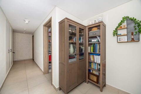 Lakás itt: Mirdif, Dubai, EAE, 3 hálószoba, 169 m², azonosító: 707972 - fénykép 16