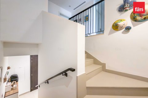 Villa à louer à Dubai, EAU 3 chambres, 159.2 m2 № 738587 - photo 7