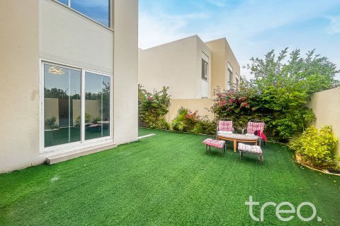 Διαμέρισμα σε Dubai South (Dubai World Central), Dubai, ΗΑΕ 3 υπνοδωμάτια, 214.7 τ.μ. Αρ. 761369