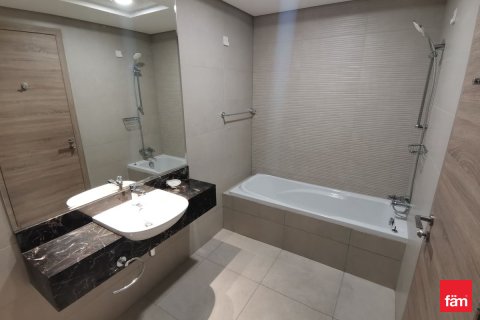 Lägenhet till försäljning i Mirdif, Dubai, UAE 2 sovrum, 134.4 kvm Nr. 687269 - fotografi 10