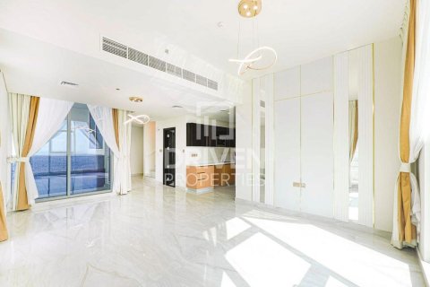 Apartment til salg i Al Furjan, Dubai, UAE 3 soveværelser, 200.39 kvm № 761970 - foto 5