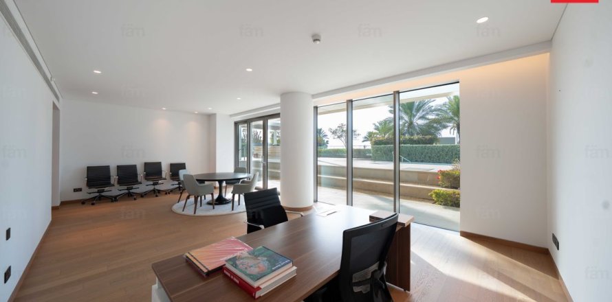 Apartament w Palm Jumeirah, Dubai, ZEA 896.2 mkw. nr 689403