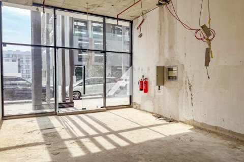 Tienda en alquiler en Jumeirah Village Circle, Dubai, EAU 57.8 m2 № 659553 - foto 6