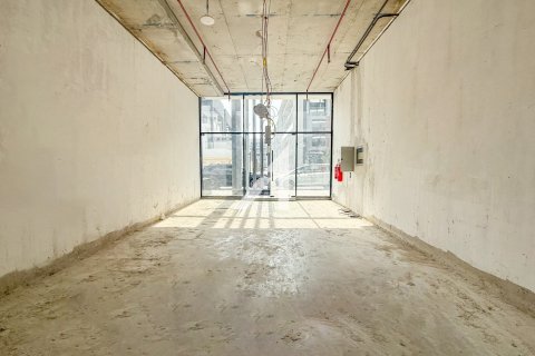 Tienda en alquiler en Jumeirah Village Circle, Dubai, EAU 57.8 m2 № 659553 - foto 4