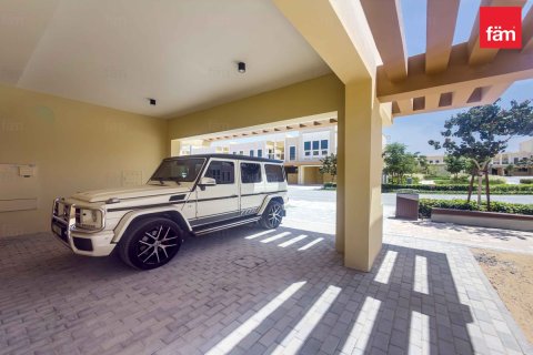 Townhouse til leje i Dubai, UAE 5 soveværelser, 219.6 kvm № 766622 - foto 13