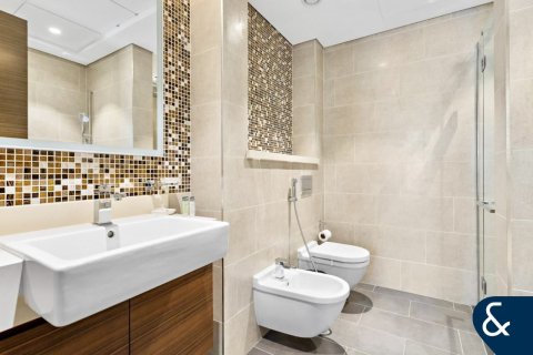 Lägenhet uthyres i Mohammed Bin Rashid City, Dubai, UAE 1 sovrum, 80 kvm Nr. 671273 - fotografi 10