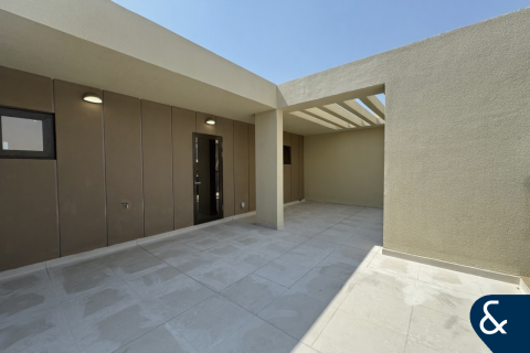 فيلا للإيجار في Dubai Sports City، دبي، الإمارات العربية المتحدة 4 غرفة نوم ، 343 متر مربع ، رقم 671276 - صورة 13