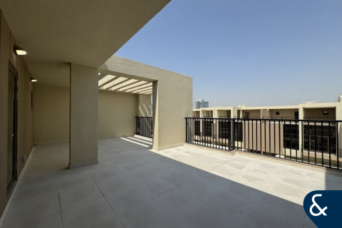 فيلا للإيجار في Dubai Sports City، دبي، الإمارات العربية المتحدة 4 غرفة نوم ، 343 متر مربع ، رقم 671276 - صورة 14