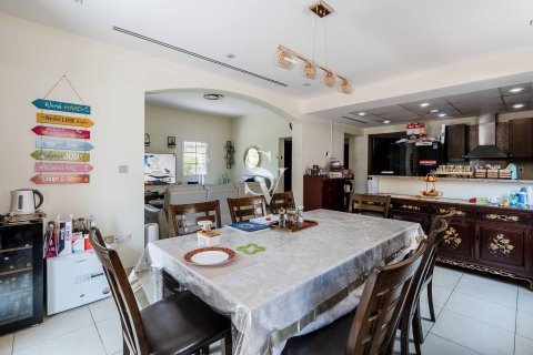 Jumeirah Village Triangle, Dubai, UAE의 임대용 빌라 침실 2개, 645제곱미터 번호 736832 - 사진 9