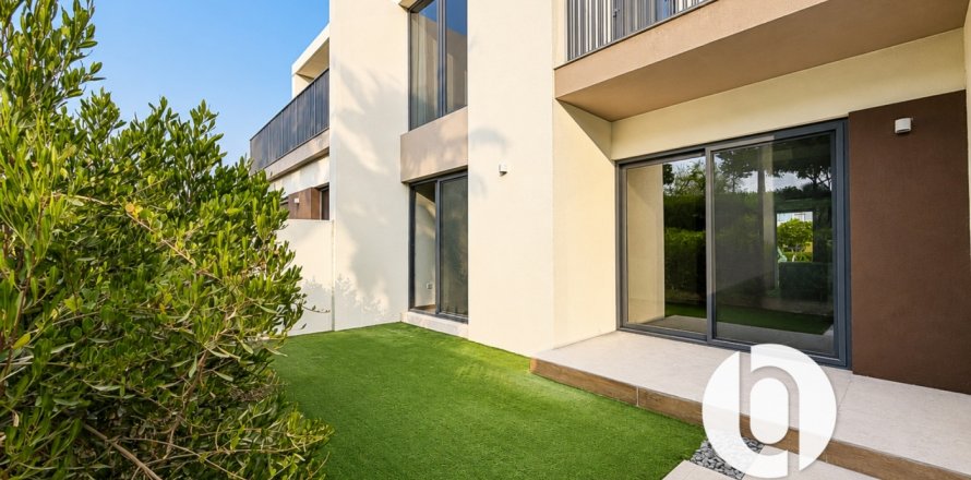 Vila v Tilal Al Ghaf, Dubai, SAE 3 spálne, 199 m2 č. 754886