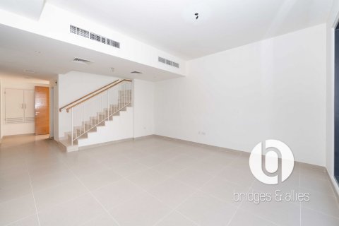 Villa in Dubai Hills Estate, UAE 3 bedrooms, 212 sq.m. № 754880 - photo 3