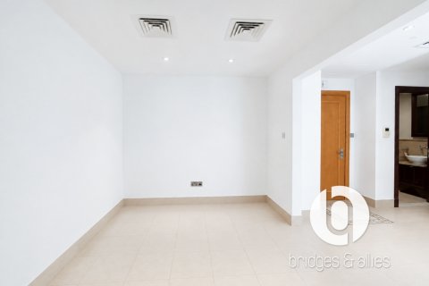Old Town, Dubai, UAE의 임대용 아파트 침실 2개, 133제곱미터 번호 754884 - 사진 2