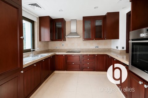 Old Town, Dubai, UAE의 임대용 아파트 침실 2개, 133제곱미터 번호 754884 - 사진 5