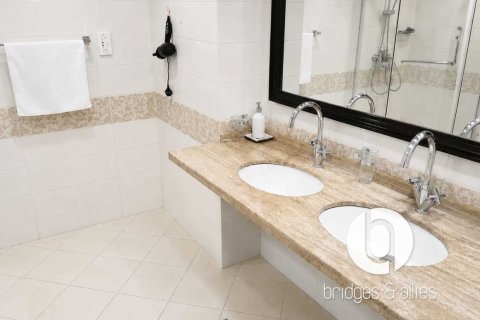 Apartment in Jumeirah Beach Residence, Dubai, UAE 2 bedrooms, 135 sq.m. № 754882 - photo 17