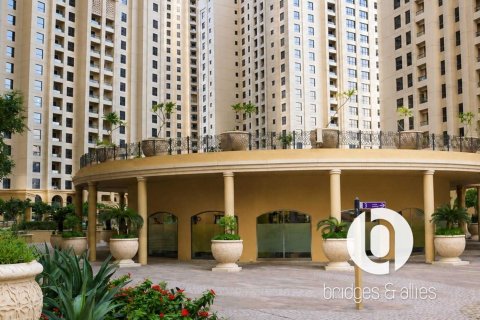 Apartment in Jumeirah Beach Residence, Dubai, UAE 2 bedrooms, 135 sq.m. № 754882 - photo 19