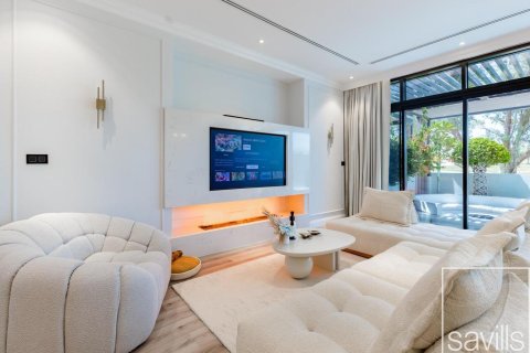 Vila u Jumeirah Golf Estates, Dubai, UAE 4 spavaćih soba, 177.54 m2 Br. 747146 - fotografija 2
