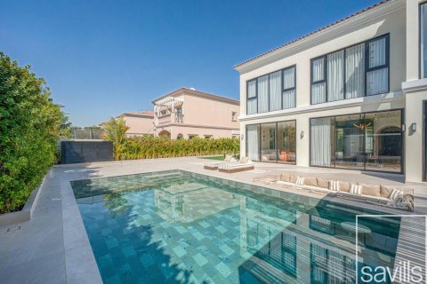 Villa zum Verkauf in Jumeirah Village Triangle, Dubai, VAE 5 Schlafzimmer, 395.49 m2 Nr. 747144 - Foto 2