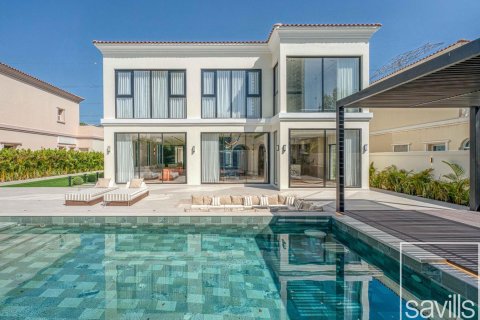 ویلا در Jumeirah Village Triangle، Dubai ، امارات متحده عربی 5 خوابه ، 395.49 متر مربع.  شماره 747144
