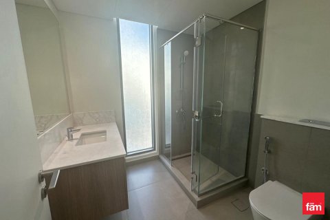 Vilë në Dubai, Emiratet e Bashkuara Arabe 4 dhoma gjumi, 392 m2. № 660515 - Foto 10