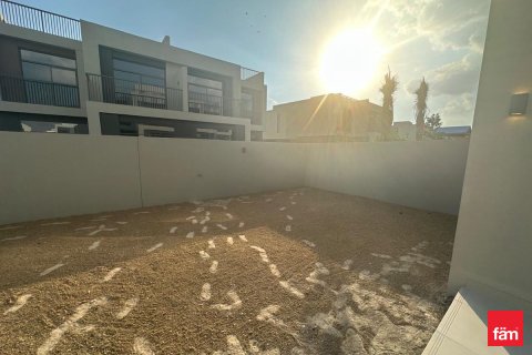 Vilë në Dubai, Emiratet e Bashkuara Arabe 4 dhoma gjumi, 392 m2. № 660515 - Foto 15