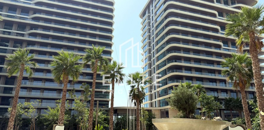 Lakás itt: Palm Jumeirah, Dubai, EAE, 2 hálószoba, 176 m², azonosító: 736499