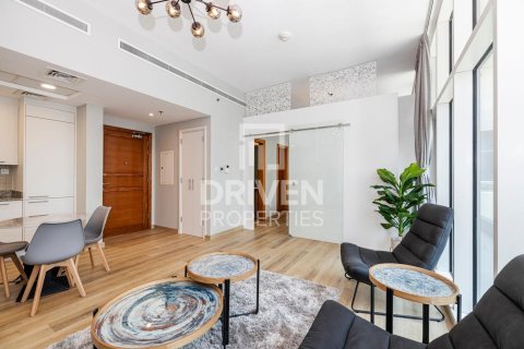 Apartment in Business Bay, Dubai, UAE 1 room, 65.5 sq.m. № 743085 - photo 2