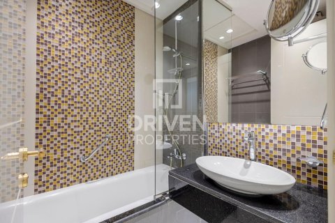 Müüa korter asukohaga Downtown Dubai (Downtown Burj Dubai), AÜE: 3 magamistoaga, 159.98 m² Nr 743087 - pilt 17