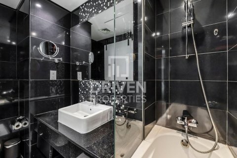 Apartamento en venta en Business Bay, Dubai, EAU 1 dormitorio, 85.01 m2 № 743086 - foto 11
