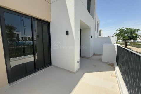 Városi lakóépület itt: Arabian Ranches 3, Dubai, EAE, 3 hálószoba, 135 m², azonosító: 719315 - fénykép 19