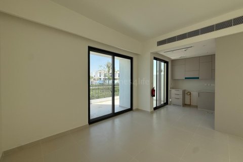 Városi lakóépület itt: Arabian Ranches 3, Dubai, EAE, 3 hálószoba, 135 m², azonosító: 719315 - fénykép 6