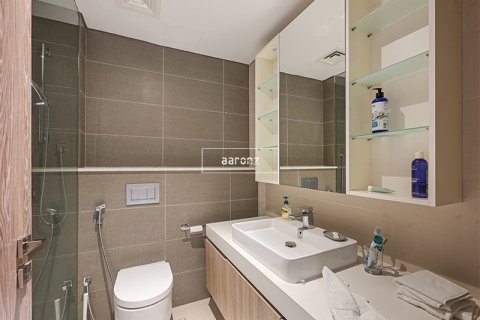 Lägenhet till försäljning i Dubai Marina, Dubai, UAE 1 sovrum, 85.4 kvm Nr. 641261 - fotografi 11