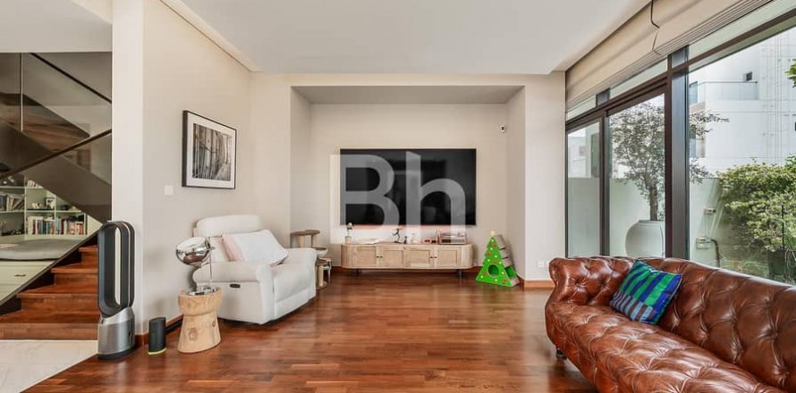Вилла в DAMAC Hills (Akoya by DAMAC), Дубай, ОАЭ 3 спальни, 324м2 № 643342