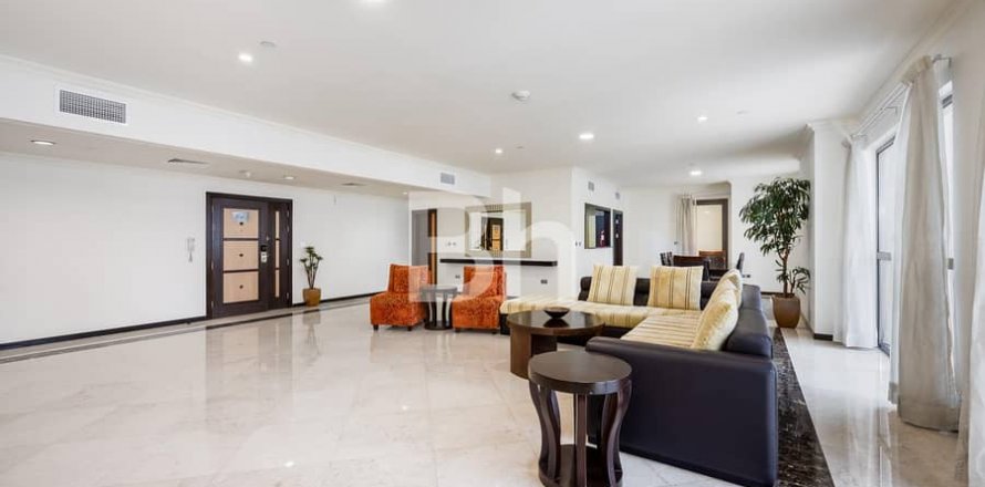Appartamento a Jumeirah Beach Residence, Dubai, EAU 3 camere da letto, 246 mq. № 643339