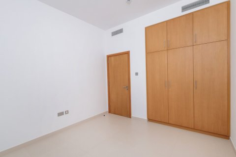 Villetta a schiera in vendita a Dubai Land, Dubai, EAU 3 camere da letto, 223 mq. № 680292 - foto 8