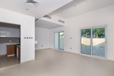 Villetta a schiera in vendita a Dubai Land, Dubai, EAU 3 camere da letto, 223 mq. № 680292 - foto 16