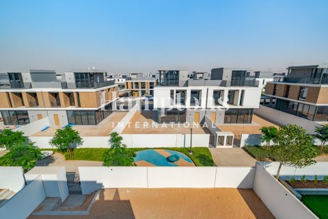 Kaupunkipientalo Arabian Ranches 3, Dubai, Arabiemiraatit 4 makuuhuonetta, 389.91389100 m2 № 660817 - kuva 21