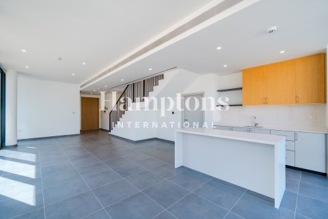 Kaupunkipientalo Arabian Ranches 3, Dubai, Arabiemiraatit 4 makuuhuonetta, 389.91389100 m2 № 660817 - kuva 8