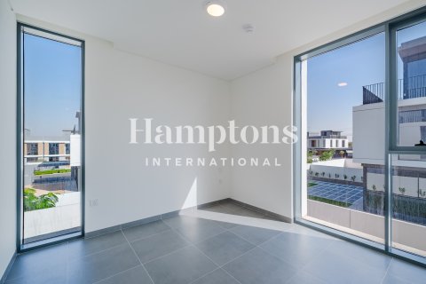 Kaupunkipientalo Arabian Ranches 3, Dubai, Arabiemiraatit 4 makuuhuonetta, 389.91389100 m2 № 660817 - kuva 14