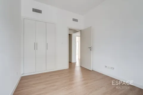 Vila u The Springs, Dubai, UAE 3 spavaćih soba, 228 m2 Br. 738329 - fotografija 15