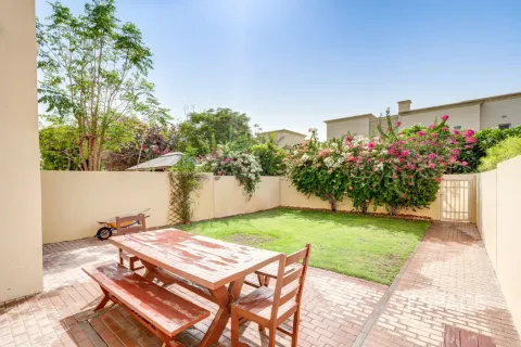Vila u The Springs, Dubai, UAE 3 spavaćih soba, 228 m2 Br. 738329 - fotografija 19