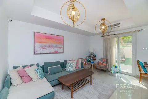 The Springs, Dubai, BAE’de kiralık villa 2 yatak odası, 153 m² No 738330 - fotoğraf 1
