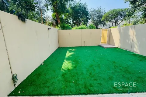 The Springs, Dubai, BAE’de kiralık villa 2 yatak odası, 153 m² No 738330 - fotoğraf 14