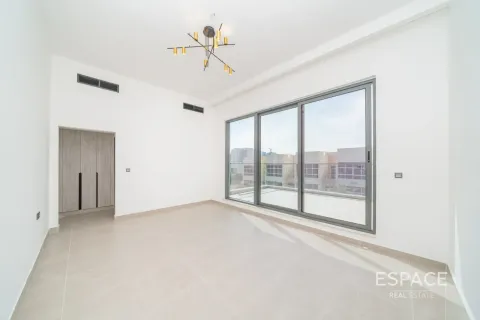 Vila v Al Furjan, Dubai, SAE 5 ložnice, 538 m² Č.: 738333 - fotografie 17