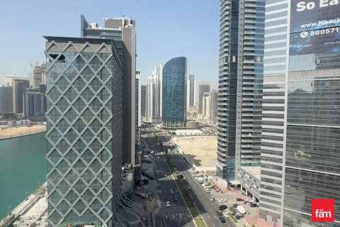 Apartment in Business Bay, Dubai, UAE 41.7 sq.m. № 727976 - photo 19