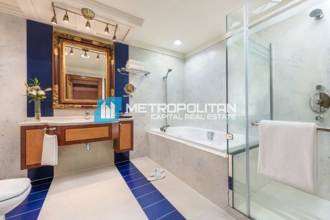 Vila v Al Raha Beach, Abu Dhabi, SAE 4 spálne, 715 m2 č. 679678 - Fotografia 8