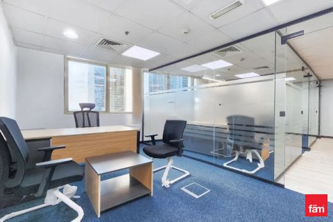 Iroda itt: Dubai, EAE, 98.5 m², azonosító: 708128 - fénykép 9