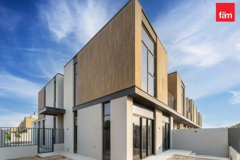 Dubai、UAE にあるタウンハウスの賃貸物件 4ベッドルーム、277.4 m2、No668707 - 写真 1